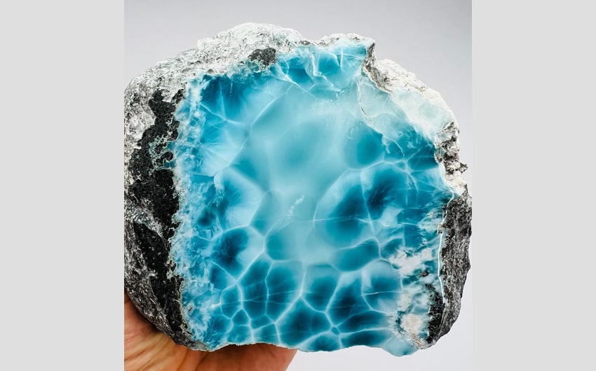 Larimar